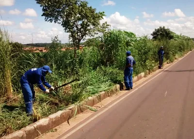 Ação de limpeza na zona leste de Teresina