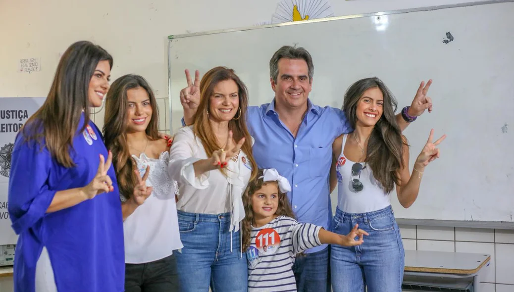 Ciro com a família