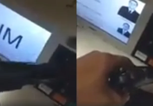 Eleitor entra na cabine de votação com arma de fogo