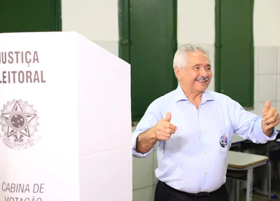 Elmano Férrer 