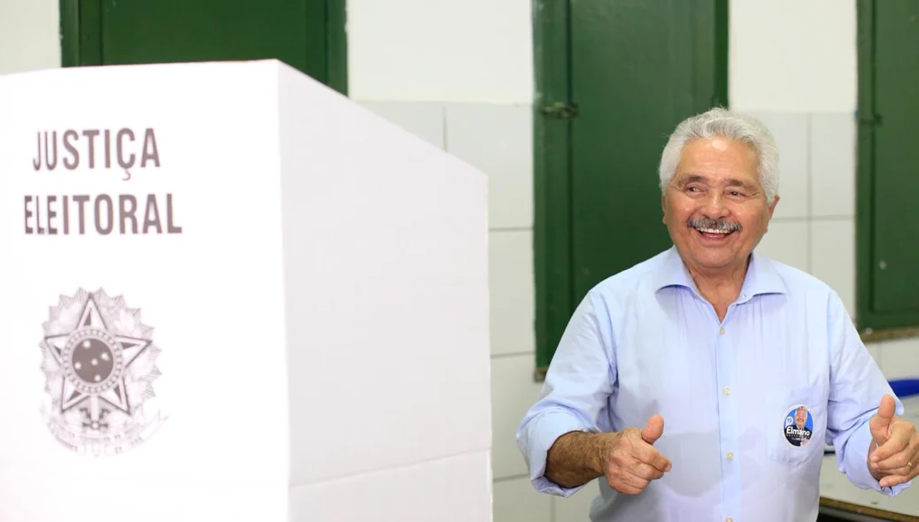 Elmano Férrer depois da votação 