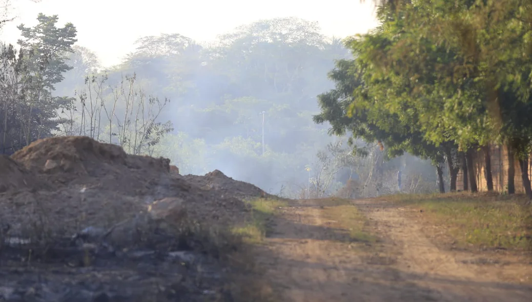 Fumaça tomou conta da região