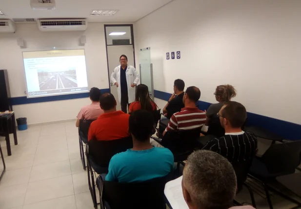Capacitação de novos agentes da Sttram
