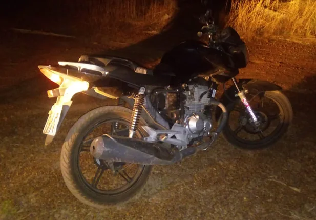 Motocicleta é recuperada pela PM na zona norte de Teresina