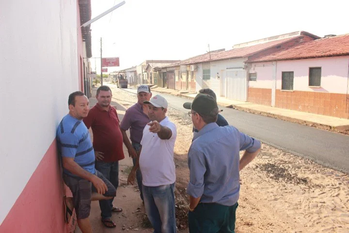 Pavimentação asfáltica nas ruas em Esperantina Piauí 