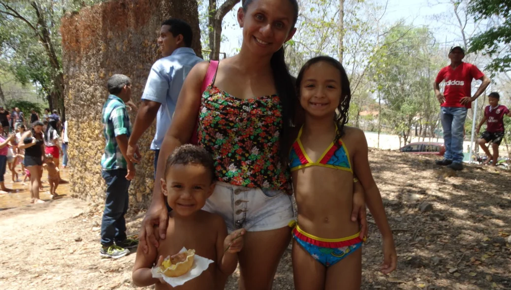 Famílias se divertem no Dia das Crianças 