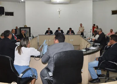 TRE julga recursos em ações que pedem cassação de nove vereadores