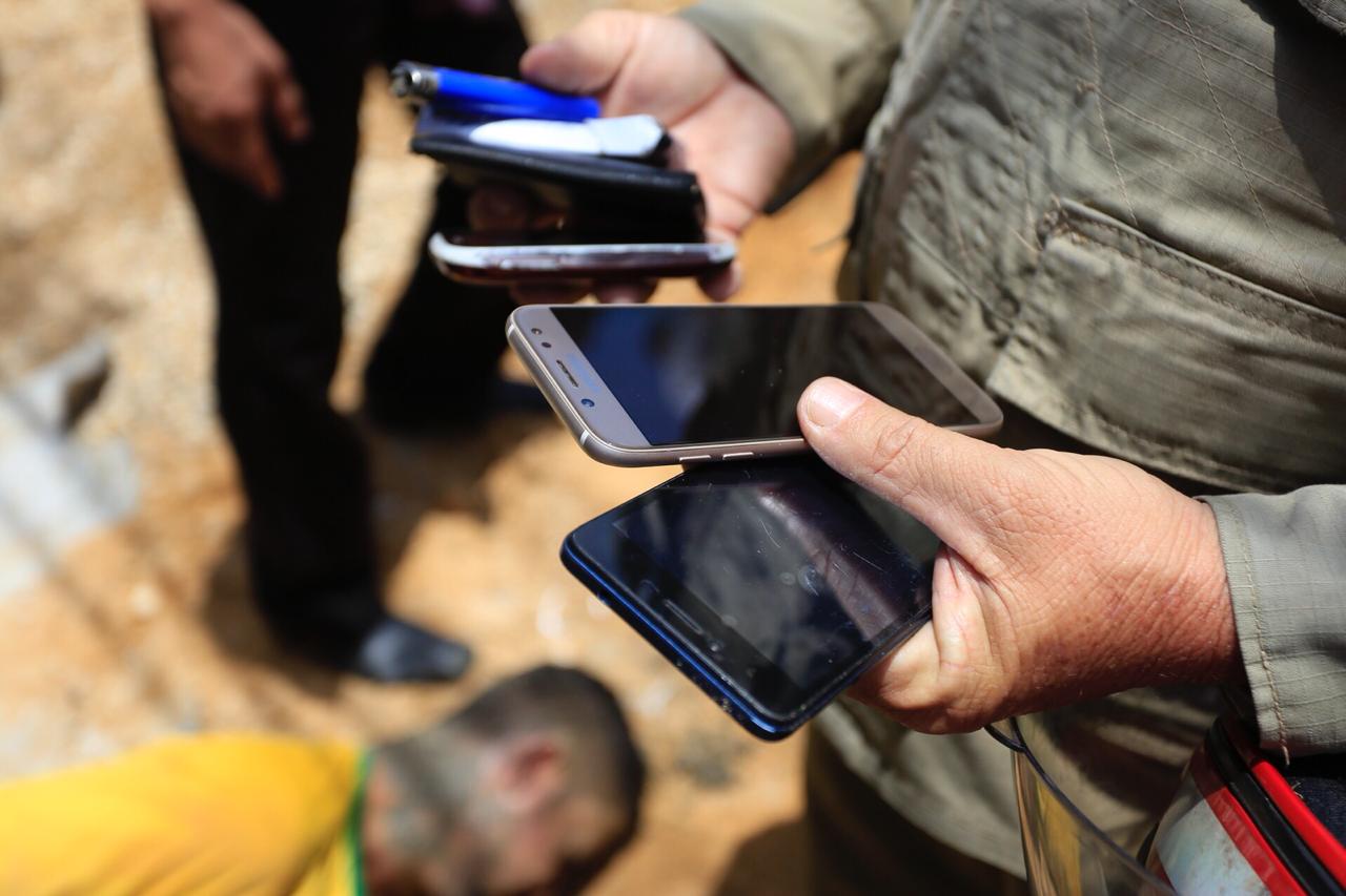 Celulares apreendidos com o acusado