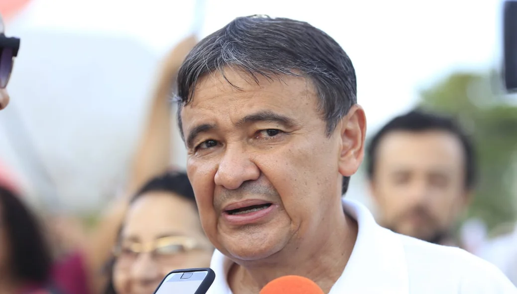 Wellington Dias esteve no bairro Mocambinho em ato pró Haddad