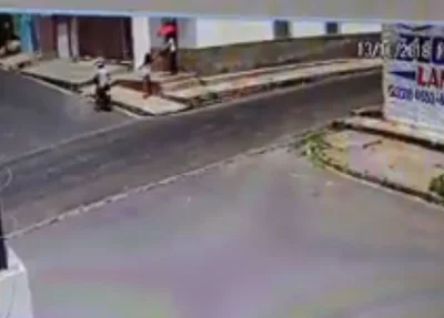 Câmera flagra ação de casal durante assalto no São Pedro