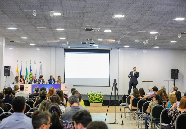 O objetivo do evento é levar esclarecimento sobre as novas Leis Trabalhistas 