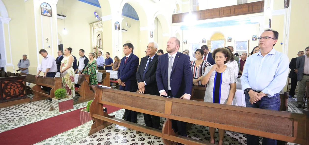 Missa aconteceu na Catedral Nossa Senhora das Dores