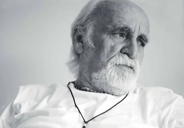 Tarcísio Prado