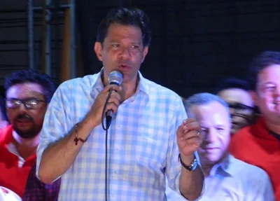 Fernando Haddad faz campanha em Picos