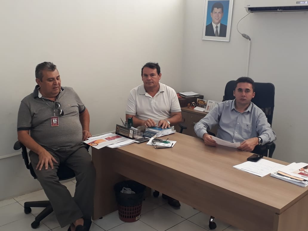 Reunião entre representares da Prefeitura de Cocal, da Câmara Municipal de do Banco do Nordeste