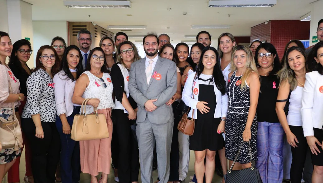 A ação é de prevenção e combate ao câncer de mama