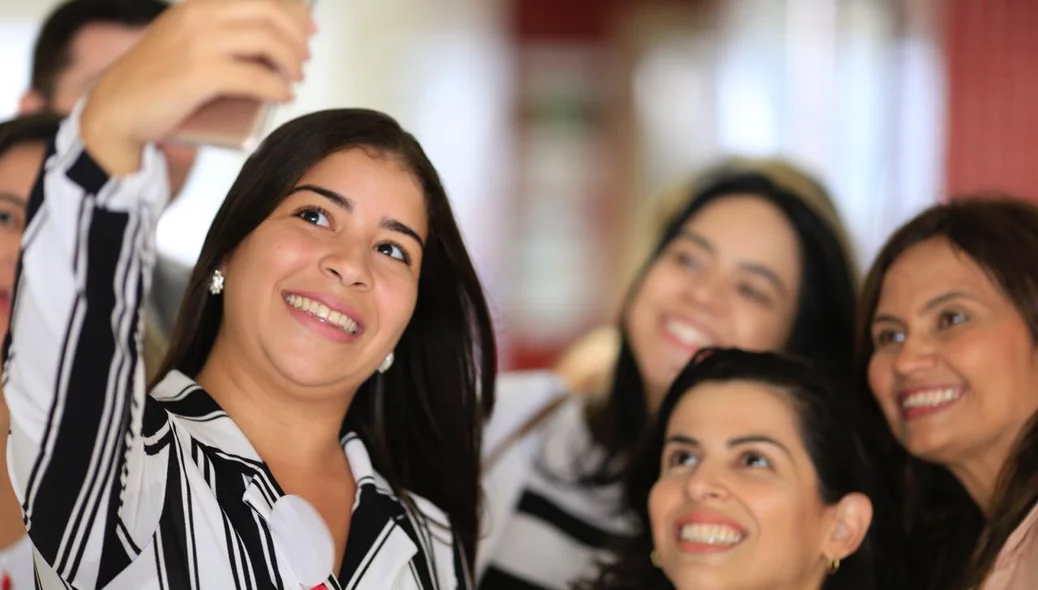 A ação faz alusão ao Outubro Rosa