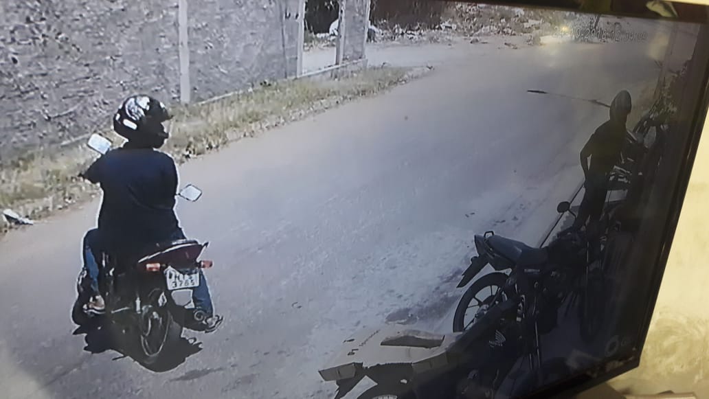 Ação na oficina mecânica