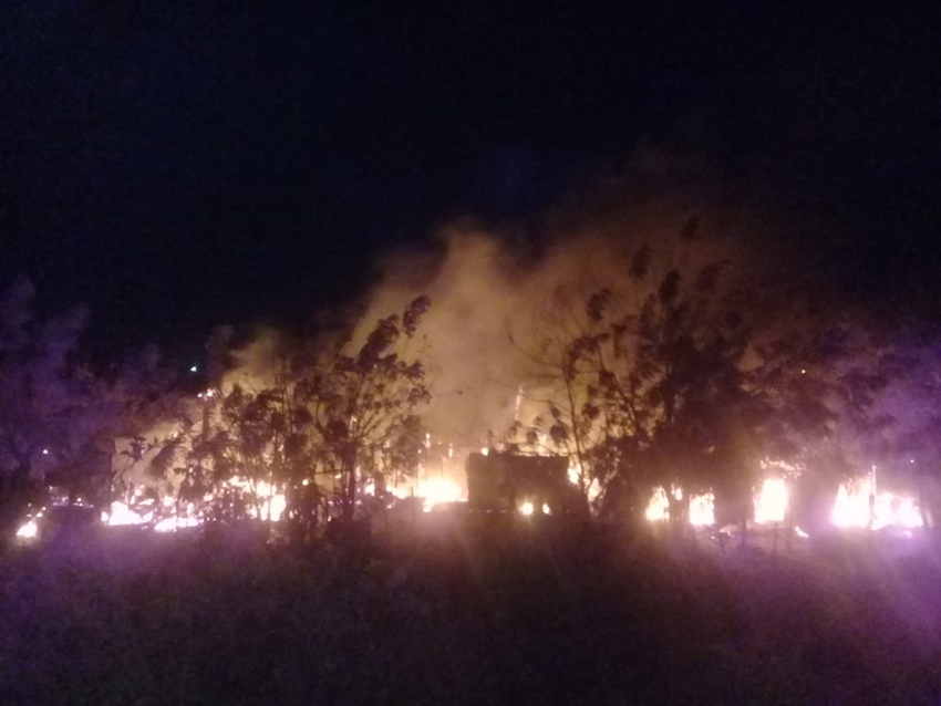 Dupla ateia fogo em residências de rival em Esperantina