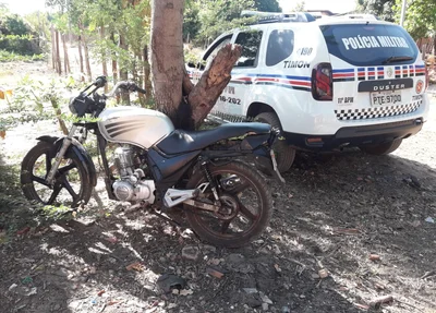 Polícia Militar recupera motocicleta abandonada em Timon