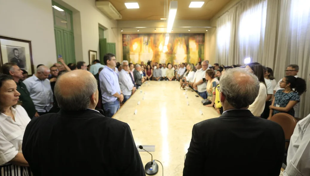 A solenidade aconteceu no Palácio da Cidade