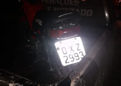 Motocicleta apreendida pela Polícia Militar