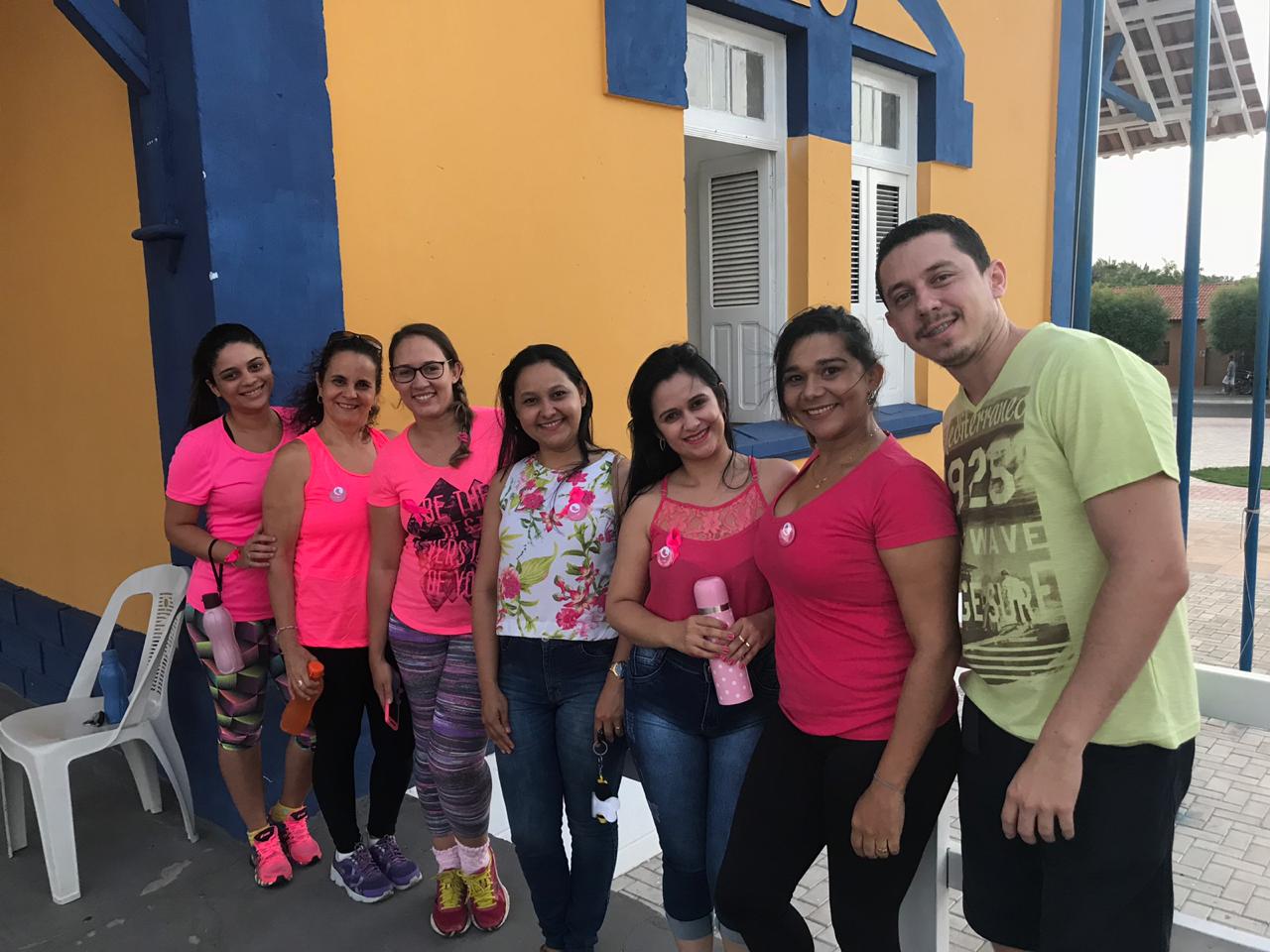 Projeto de combate ao sedentarismo participa de campanha Outubro Rosa em Cocal
