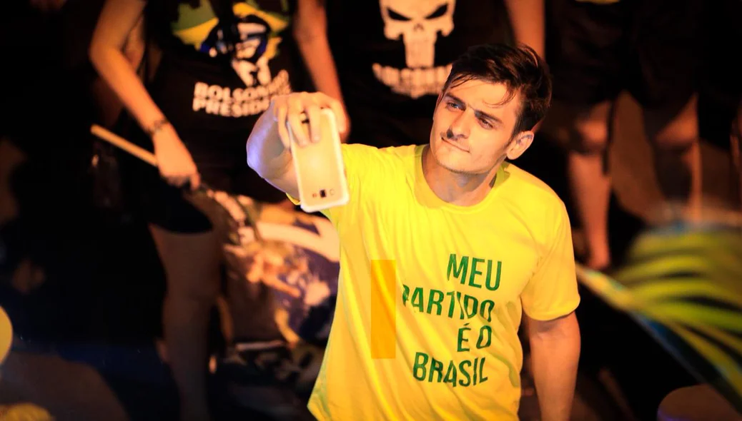 Eleitor do Bolsonaro comemora vitória no segundo turno
