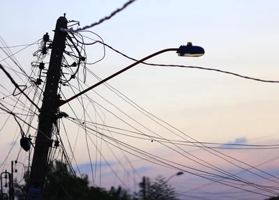 Poste de iluminação pública