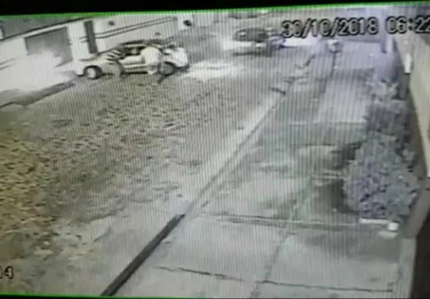 Câmera mostra ação de quadrilha no bairro Ininga