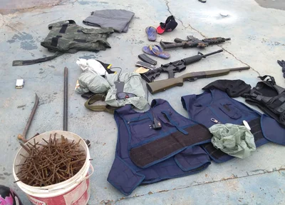 Materiais encontrados na chácara 