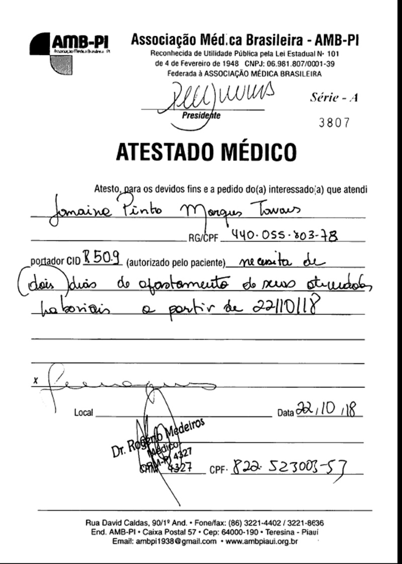 Atestado de Janaínna Marques