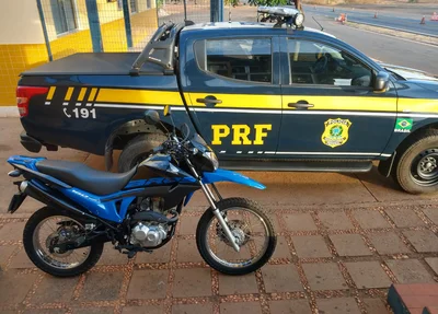Motocicleta adulterada apreendida em Picos