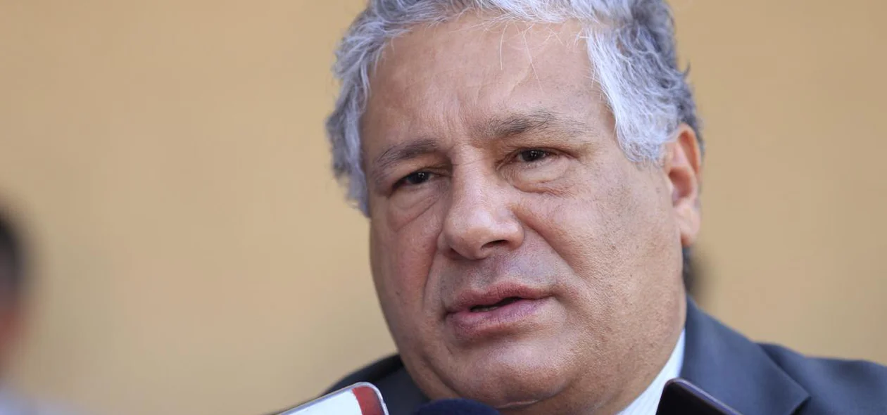 Juiz Almir Abib Tajra