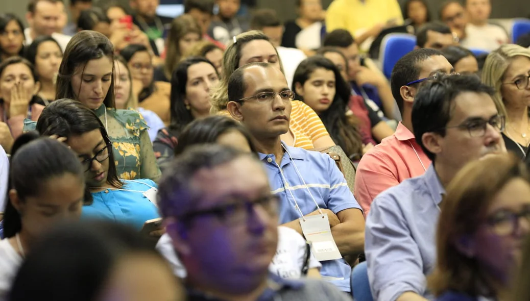 Público presente na abertura do evento no Sebrae