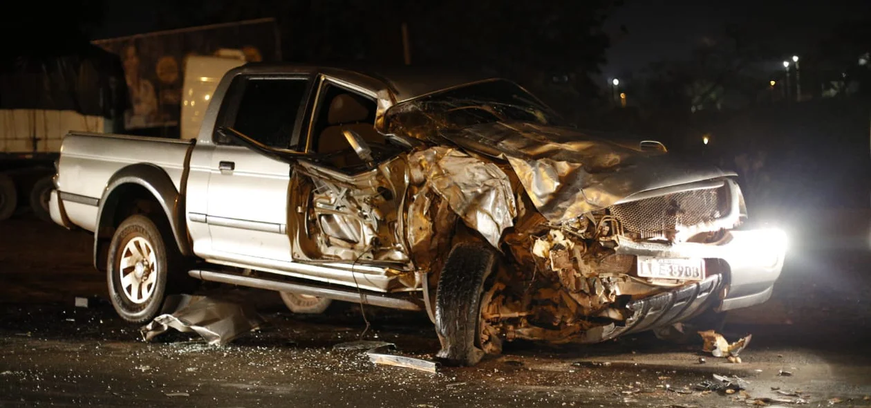 L200 ficou destruída