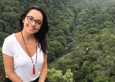 Jornalista Izabella Camargo