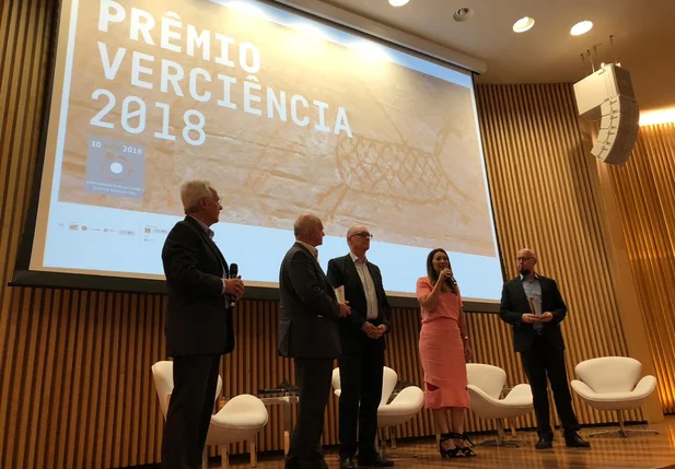 Margarete Coelho durante entrega de prêmio no Rio de Janeiro