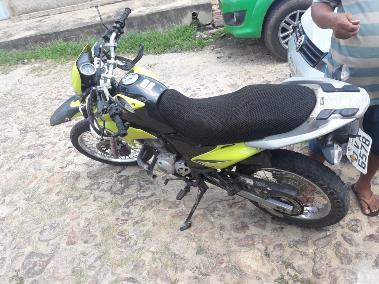 Motocicleta recuperada pela polícia