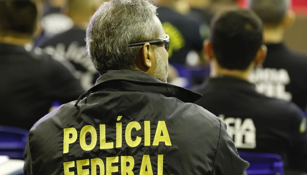 Integrantes da Polícia Federal participando do curso