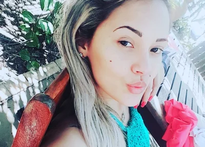 Lara Fernandes