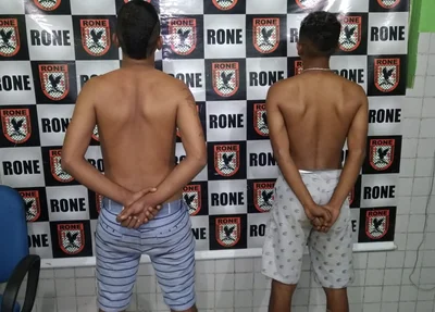 Jovens encontrados com moto roubada