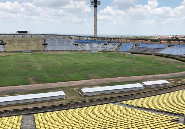 Estádio Governador Alberto Tavares Silva