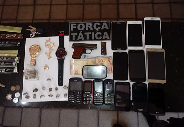 Material apreendido pela Polícia Militar de Timon