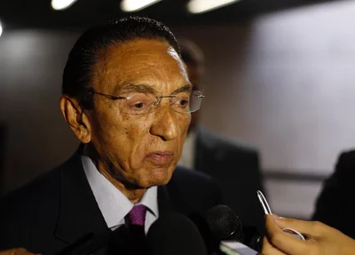 Edison Lobão