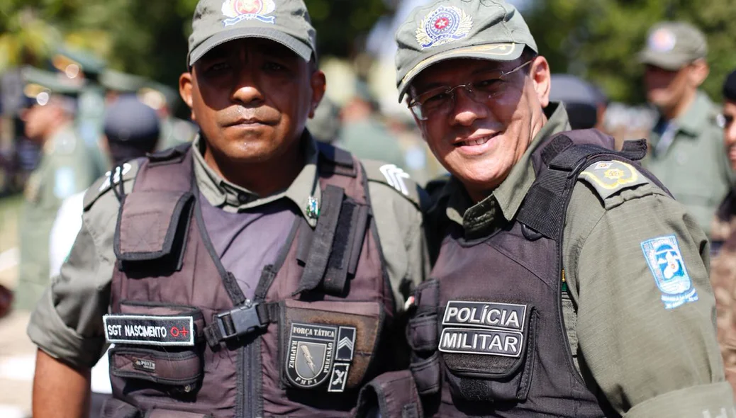 Policiais militares em solenidade no QCG