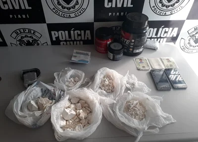 Cocaína apreendida na operação 