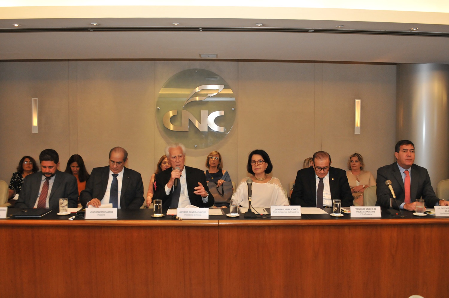 Posse de Valdeci Cavalcante na CNC