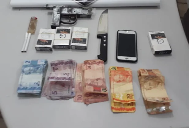 Objetos apreendidos pela Polícia Civil 