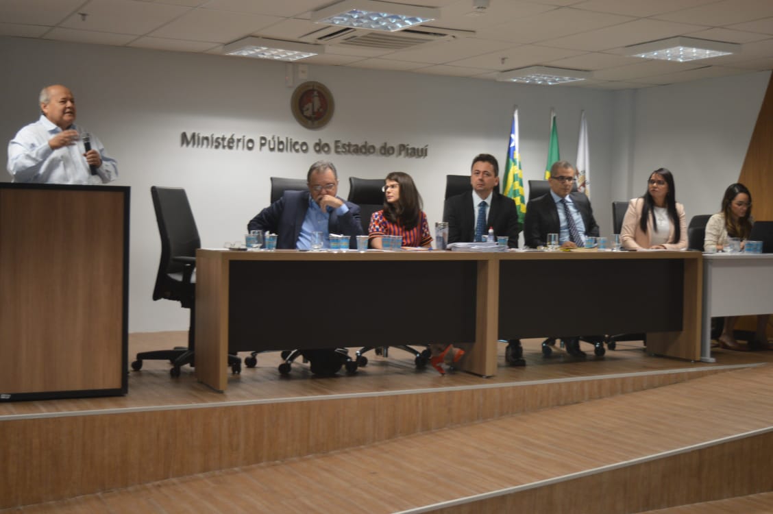 Audiência pública no MP sobre a interdição da Maternidade Evangelina Rosa
